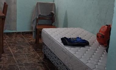 Casa en venta - 2 Dormitorios 2 Baños - Cochera - 106Mts2 - Las Toninas