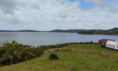 Se venden tres propiedades en Chiloé