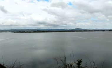 Se venden tres propiedades en Chiloé