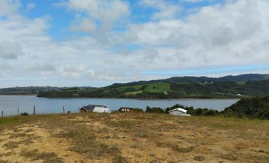 Se venden tres propiedades en Chiloé