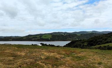 Se venden tres propiedades en Chiloé