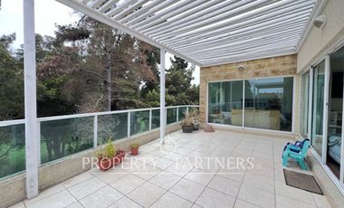 Espacioso e iluminado Pent House Barrio Golf