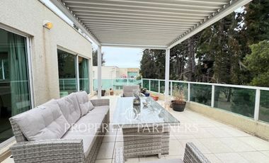 Espacioso e iluminado Pent House Barrio Golf