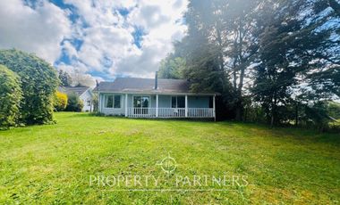 Linda casa con excelente vista a lago y volcanes, Llanquihue