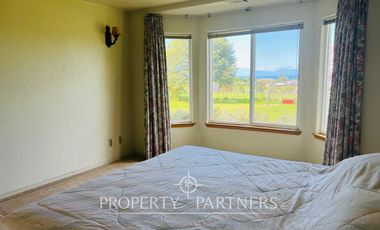 Linda casa con excelente vista a lago y volcanes, Llanquihue