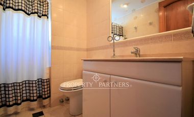 Pingueral casa con amplio patio y piscina