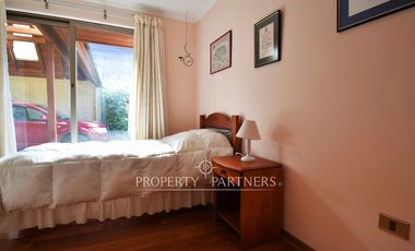 Pingueral casa con amplio patio y piscina