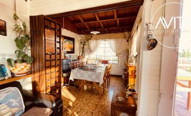 Casa esquina, en plena avenida San Marcos