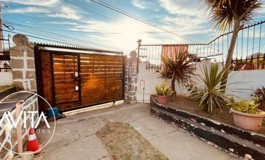 Casa esquina, en plena avenida San Marcos