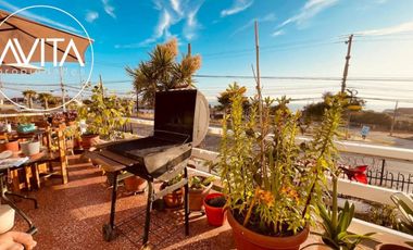 Casa esquina, en plena avenida San Marcos