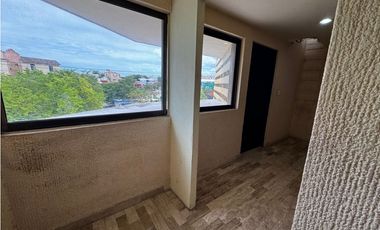 Consultorios planta alta de 40 m2 por el. Mercado 28 - Cancún