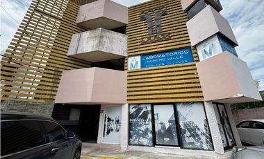 Consultorios planta alta de 40 m2 por el. Mercado 28 - Cancún