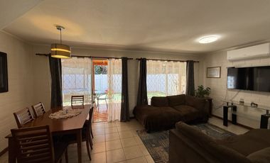 CASA EN HACIENDA LAS RASTRAS