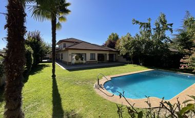 CASA EN CONDOMINIO JARDÍN ESMERALDA