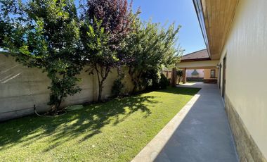 CASA EN CONDOMINIO JARDÍN ESMERALDA