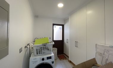 CASA EN VIÑA ESMERALDA II