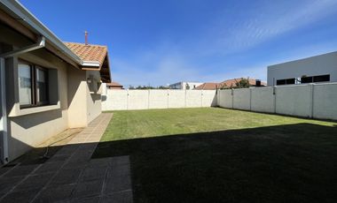 CASA EN VIÑA ESMERALDA II