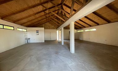 CASA+ LOCAL EN PARCELA EN COLBÚN