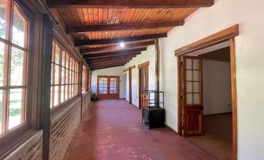 CASA+ LOCAL EN PARCELA EN COLBÚN