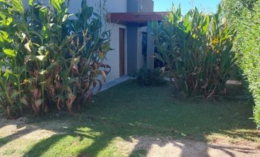 Casa en venta - 3 Dormitorios 2 Baños - Mar del Plata