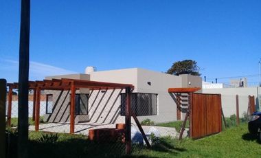 Casa en venta - 3 Dormitorios 2 Baños - Mar del Plata