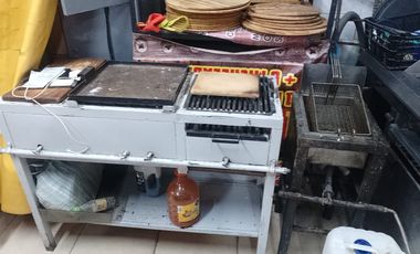 Se vende Local en Centro Comercial Center Plazas, Ecatepec