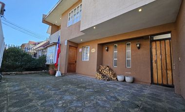 CASA EN CONDOMINIOS ALTOS DE LIRCAY