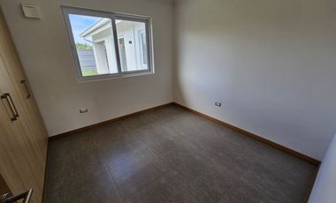 CASA EN PARCELAS SAN VALENTÍN