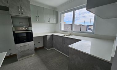 CASA EN PARCELAS SAN VALENTÍN