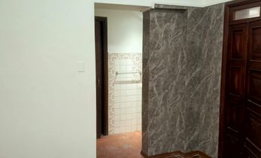 LOCSL EN RENTA EN PLENO  CENTRO DE AMBATO