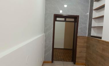 LOCSL EN RENTA EN PLENO  CENTRO DE AMBATO