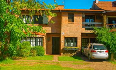 Casa en venta - La Horqueta - San Isidro