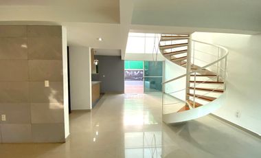 CASA EN VENTA CON SEGURIDAD EN LAGO DE GUADALUPE, CUAUTITLÁN IZCALLI