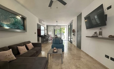 Villa en Venta en Telchac, Amueblada y con Paneles Solares