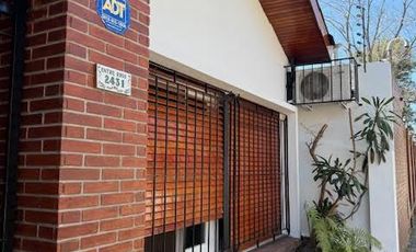 Casa Olivos - Zona Golf - Jardín - Parrilla - 3 DORMS - COCHERA CUBIERTA - ALTILLO - OPORTUNIDAD