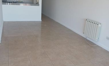 Bº Gral. Paz - Espectacular  Dpto. 2 dorm. Externo c/ balcón - 2 baños!!!