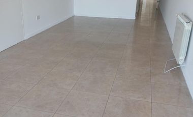 Bº Gral. Paz - Espectacular  Dpto. 2 dorm. Externo c/ balcón - 2 baños!!!