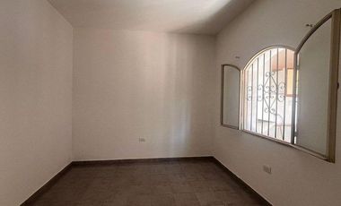 Casa en venta - 6 Dormitorios 3 Baños - Córdoba