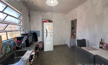 Venta PH 2 ambientes con patio en Monte Chingolo