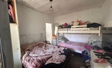 Venta PH 2 ambientes con patio en Monte Chingolo