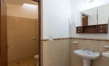 Casa en venta - 3 Dormitorios 2 Baños - Córdoba