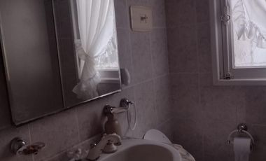 Casa en alquiler temporal - 3 Dormitorios 2 Baños - Miramar