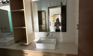 CASA EN RENTA LOMAS DE ANGELOPOLIS