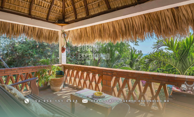 Villa de 9 Recámaras en Ubicación Ideal