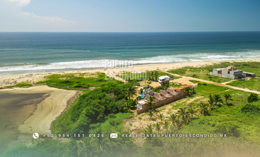 Exclusiva Residencia Multifamiliar Frente al Mar en Puertecito