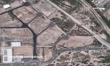 Vendo terreno Industrial de 1352.42 m² en Santa Catarina Nuevo Leon