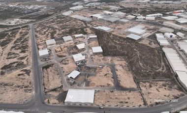 Vendo terreno Industrial de 1880.20 m² en Santa Catarina Nuevo Leon