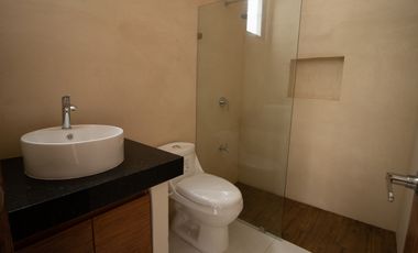 CASA EN VENTA MERIDA, CONKAL, PRIVADA MANANTIALES , CASA TOH, ENTREGA INMEDIATA