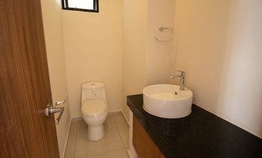 CASA EN VENTA MERIDA, CONKAL, PRIVADA MANANTIALES , CASA TOH, ENTREGA INMEDIATA