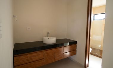 CASA EN VENTA MERIDA, CONKAL, PRIVADA MANANTIALES , CASA TOH, ENTREGA INMEDIATA